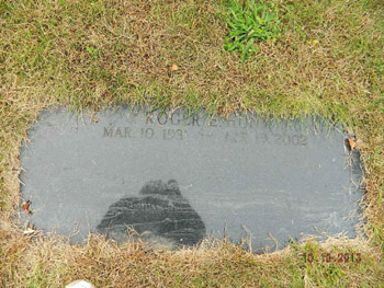 No image is available for this grave.